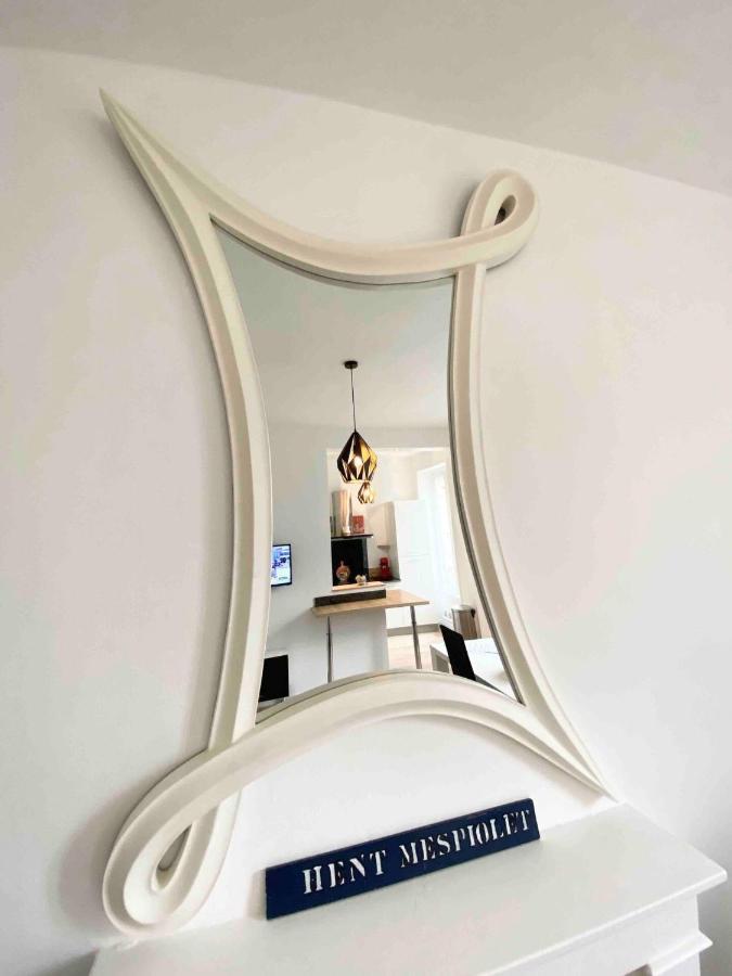 Le Deco - Confort - Wifi - Luminosite - Entre Gare Et Centre Кимпер Екстериор снимка